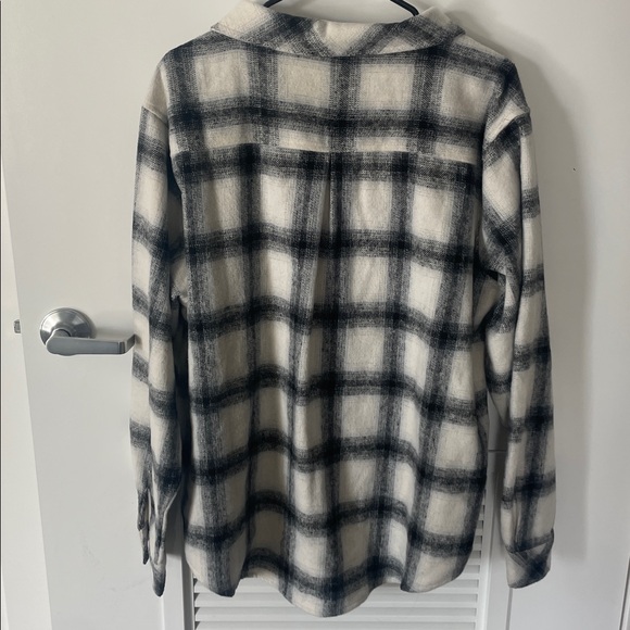 White fox make it better plaid shirt size s/m NWT - Picture 6 of 6
